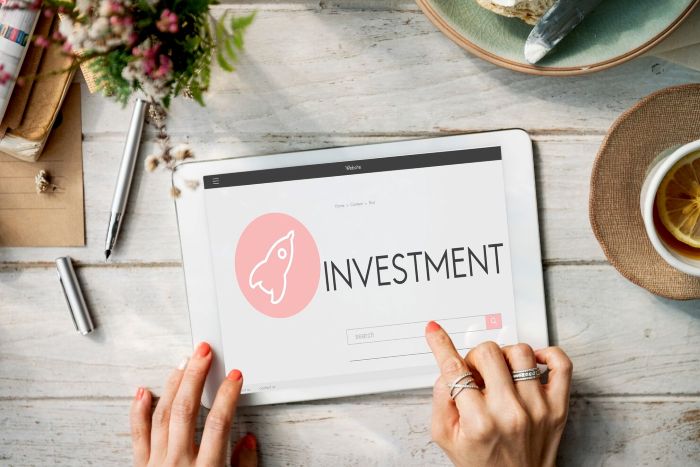 How to Build Your First Investment Portfolio